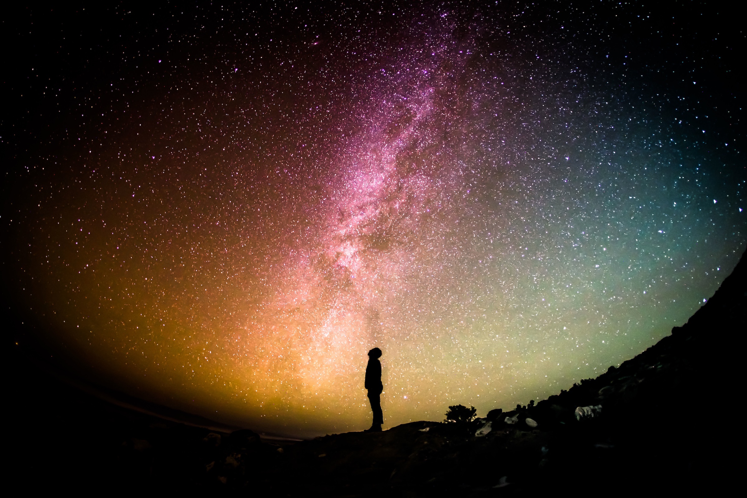 silhouette-night-star-milky-way-atmosphere-galaxy-113640-pxhere.com